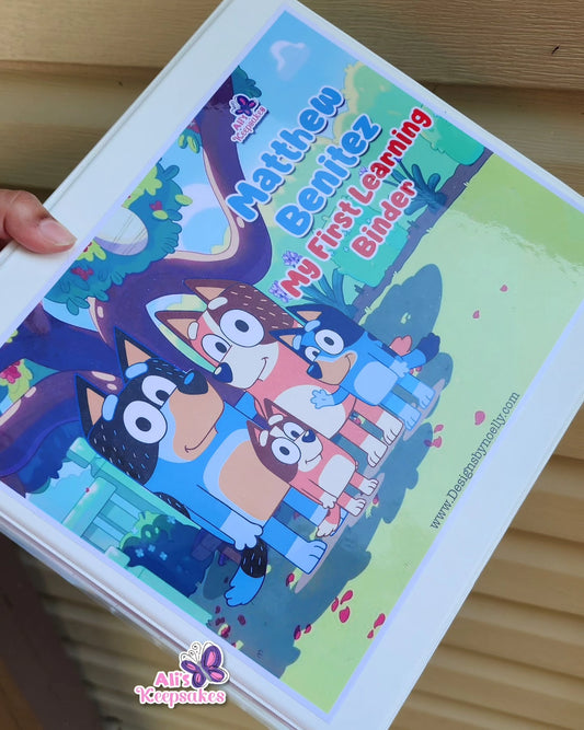 Mi Carpeta Mágica / My Magical Binder 30pgs