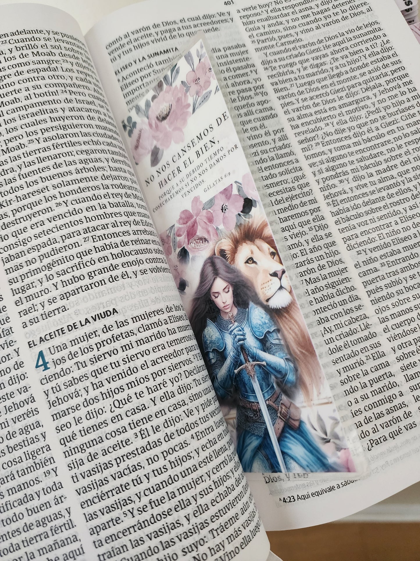 Biblia Virtuosa – Lion & Woman Bible