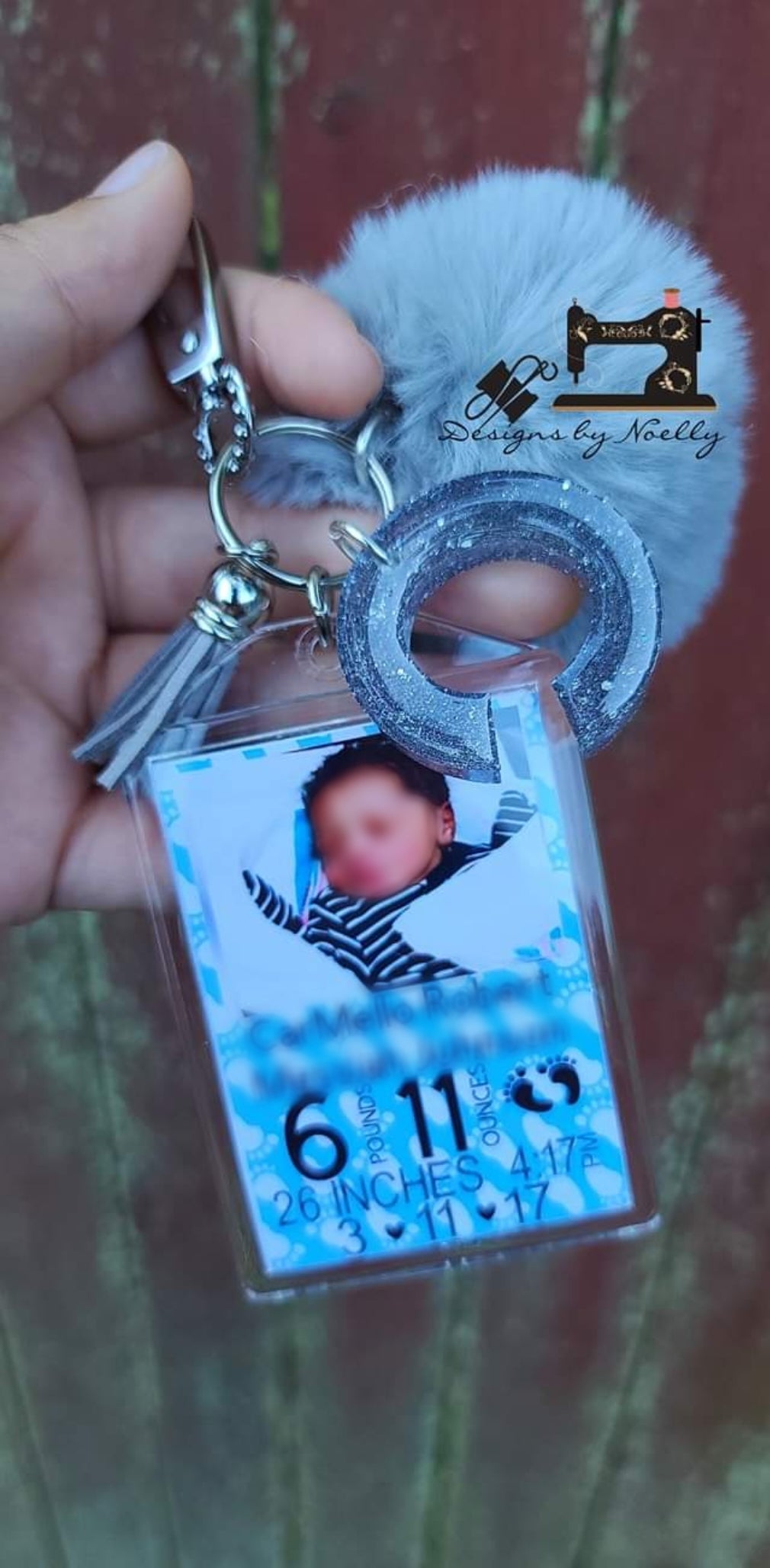 Custom Keychains / Llaveros Personalizados
