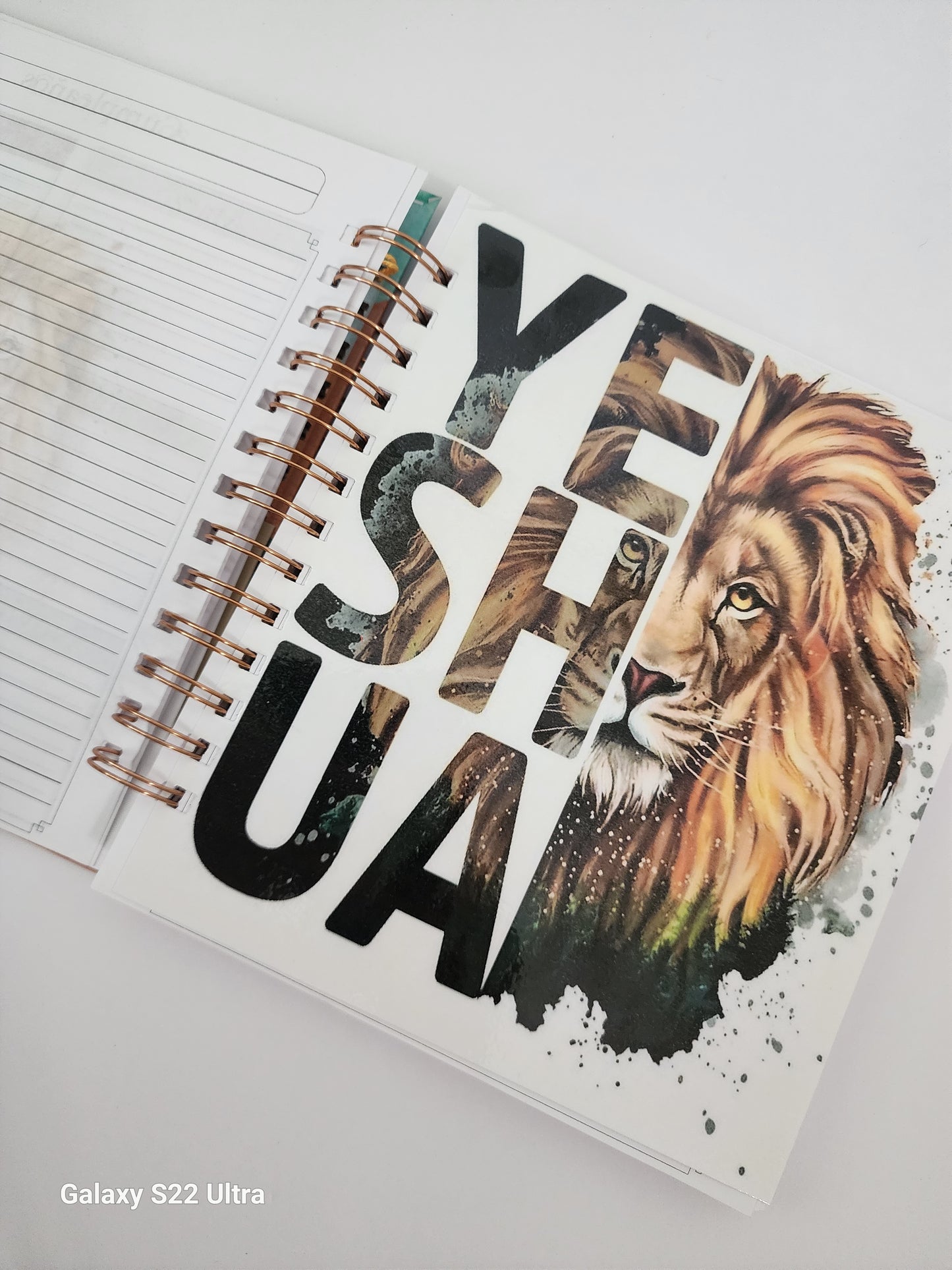 Agenda con Vista Semanal “León de Judá” – Edición Cristiana Inspiradora