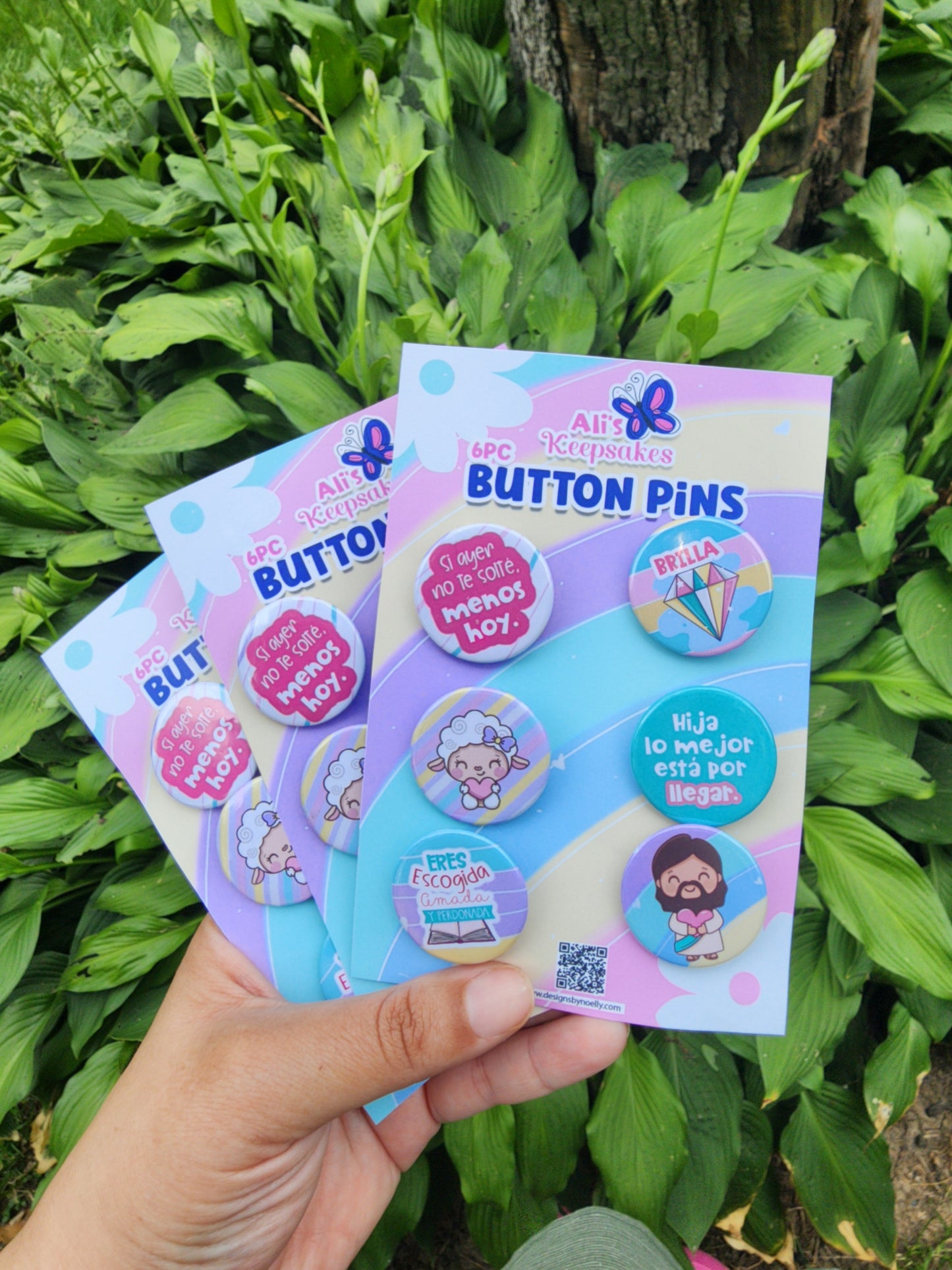 Set of 6 Small Pins 1.25 Collection